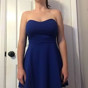 Blue strapless dress